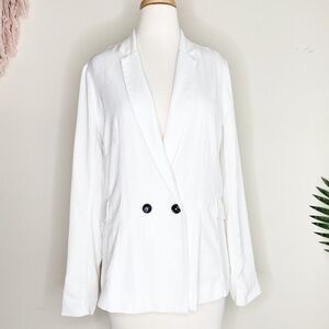 Bobeau White double breasted blazer